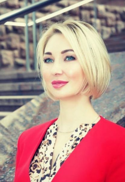 [ru]Лариса[/ru][fr]Larisa[/fr]